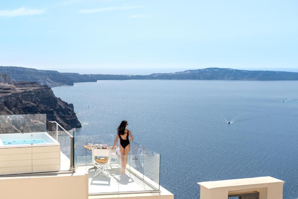 mythical-blue-luxury-suites-private-pool-hotels-greece-7 Mythical Blue Luxury Suites beach